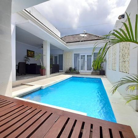 The Kayuputih Lovina Exterior foto